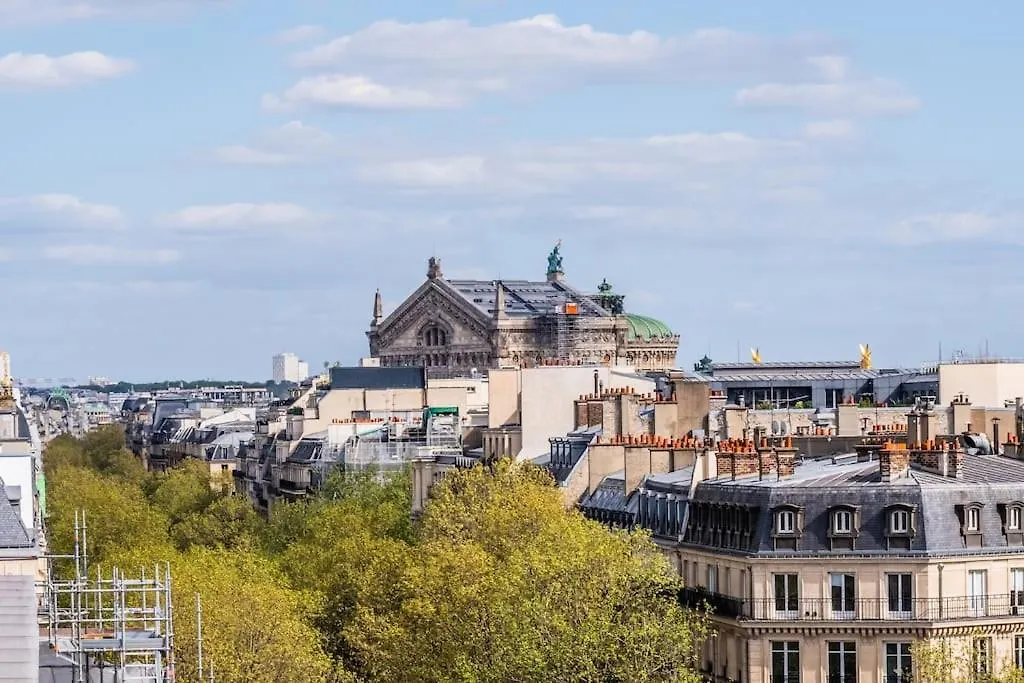 Luxueux Haussmannien Avec Vue Sur דירה *