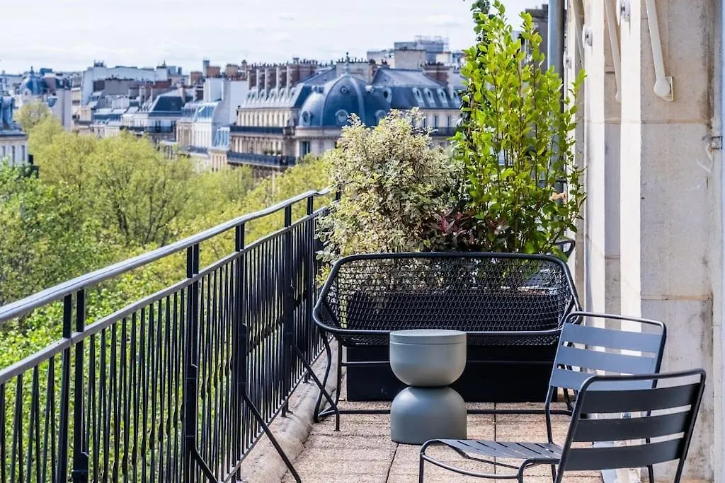Luxueux Haussmannien Avec Vue Sur Apartment